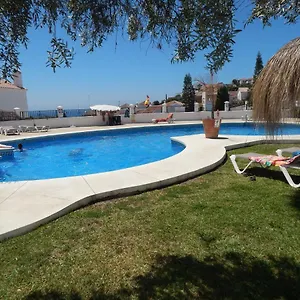 https://fantastica-casa-en-tropicana.hotelsinnerja.org
